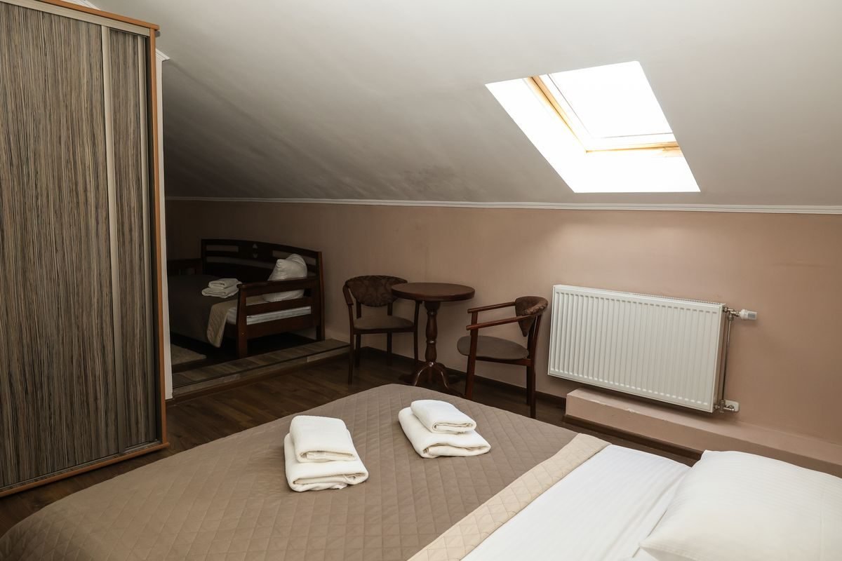 номер 1 (3) - Лісова Казка