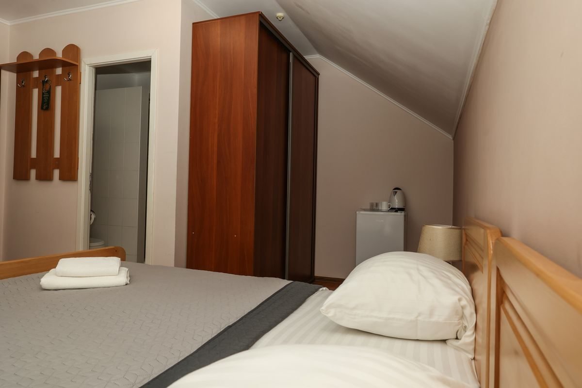 номер 10 (4) - Лісова Казка