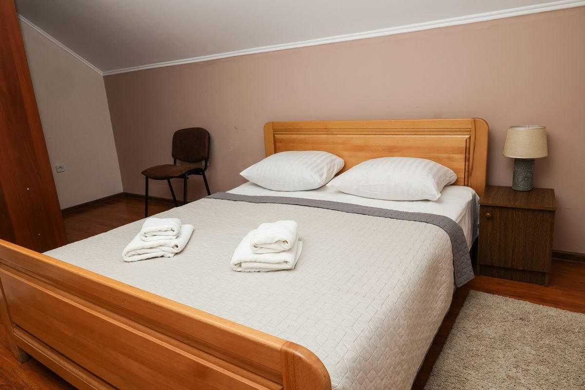 номер 9 (5) - Лісова Казка