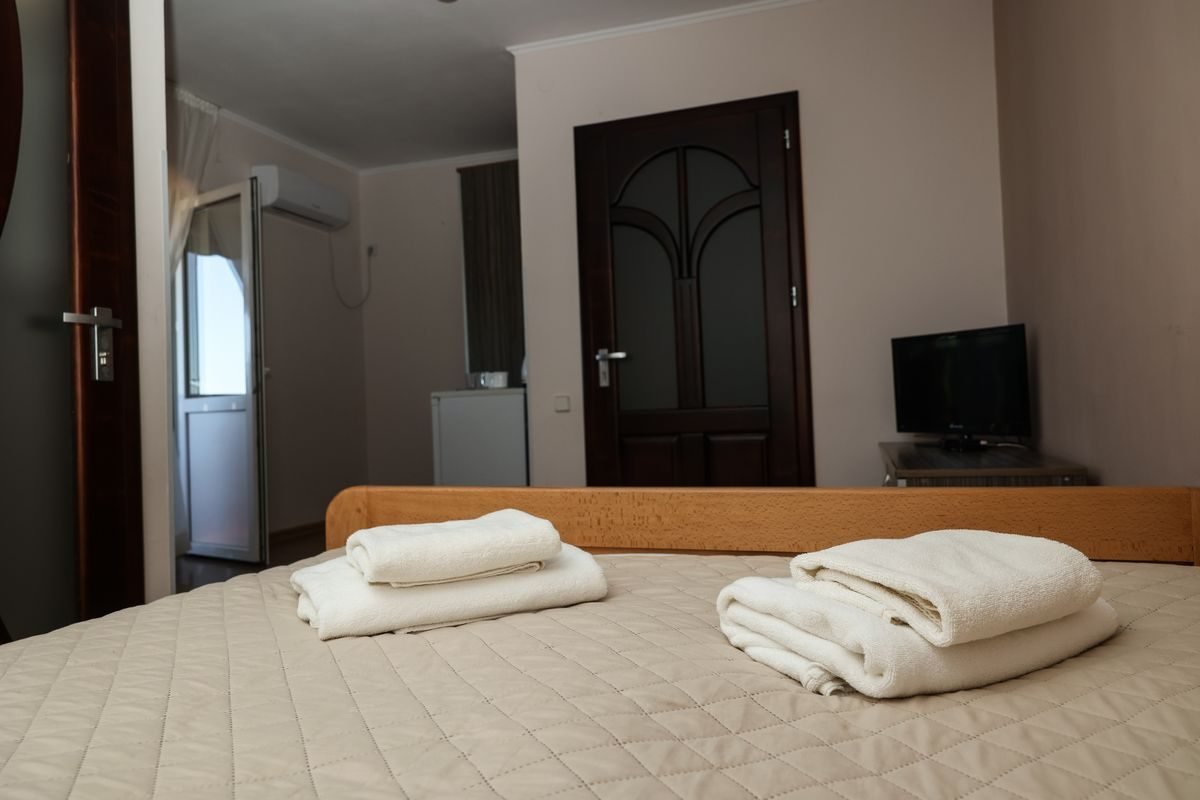 номер 2 (5) - Лісова Казка