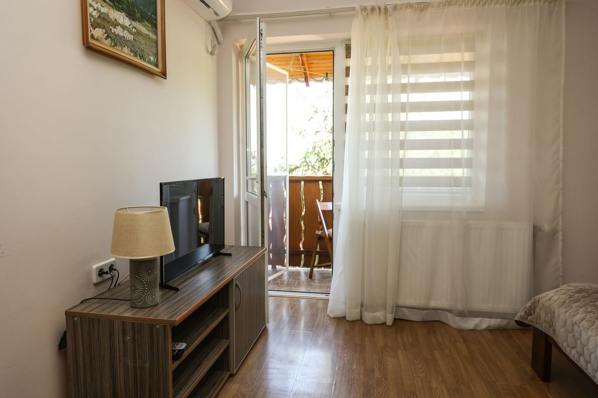 номер 3 (10) - Лісова Казка