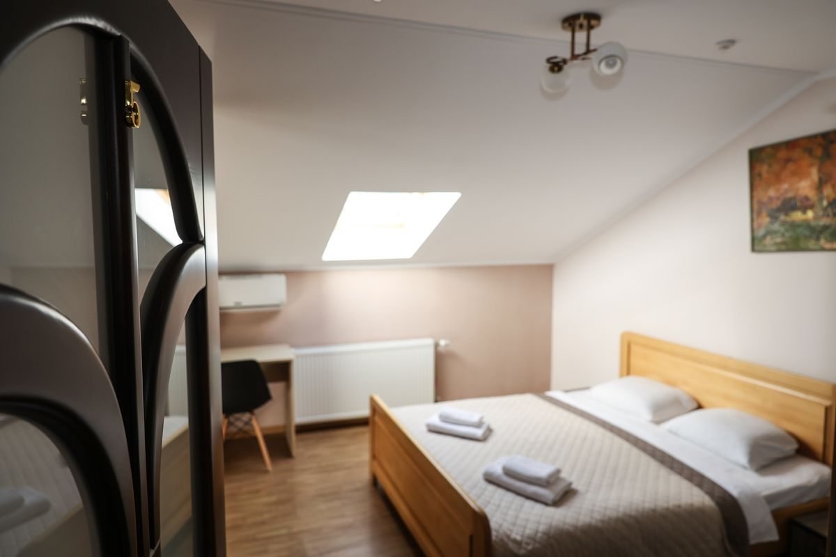 номер 5 (2) - Лісова Казка