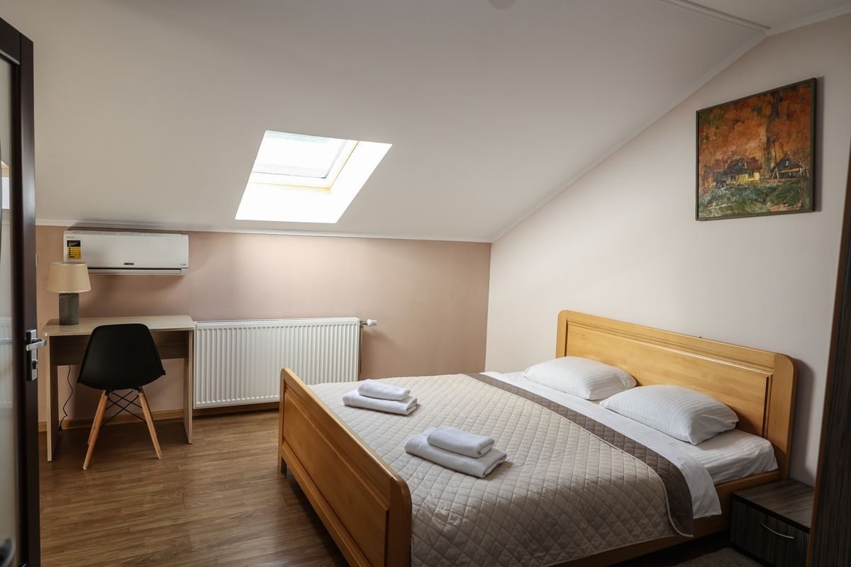 номер 5 (3) - Лісова Казка