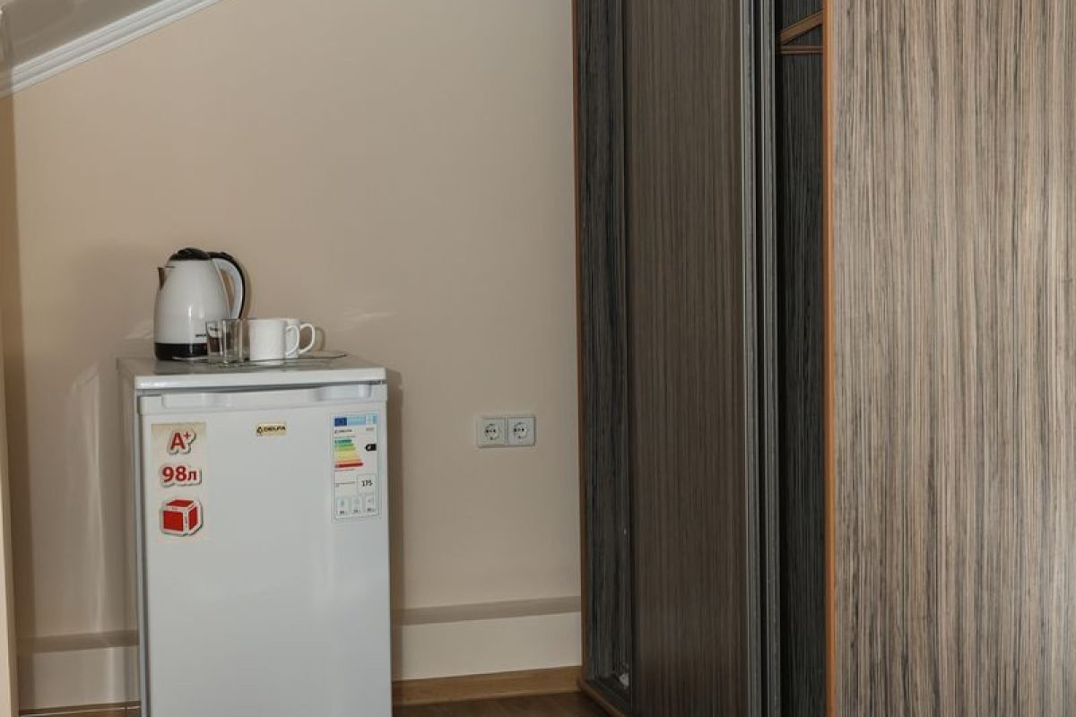 номер 6 (6) - Лісова Казка